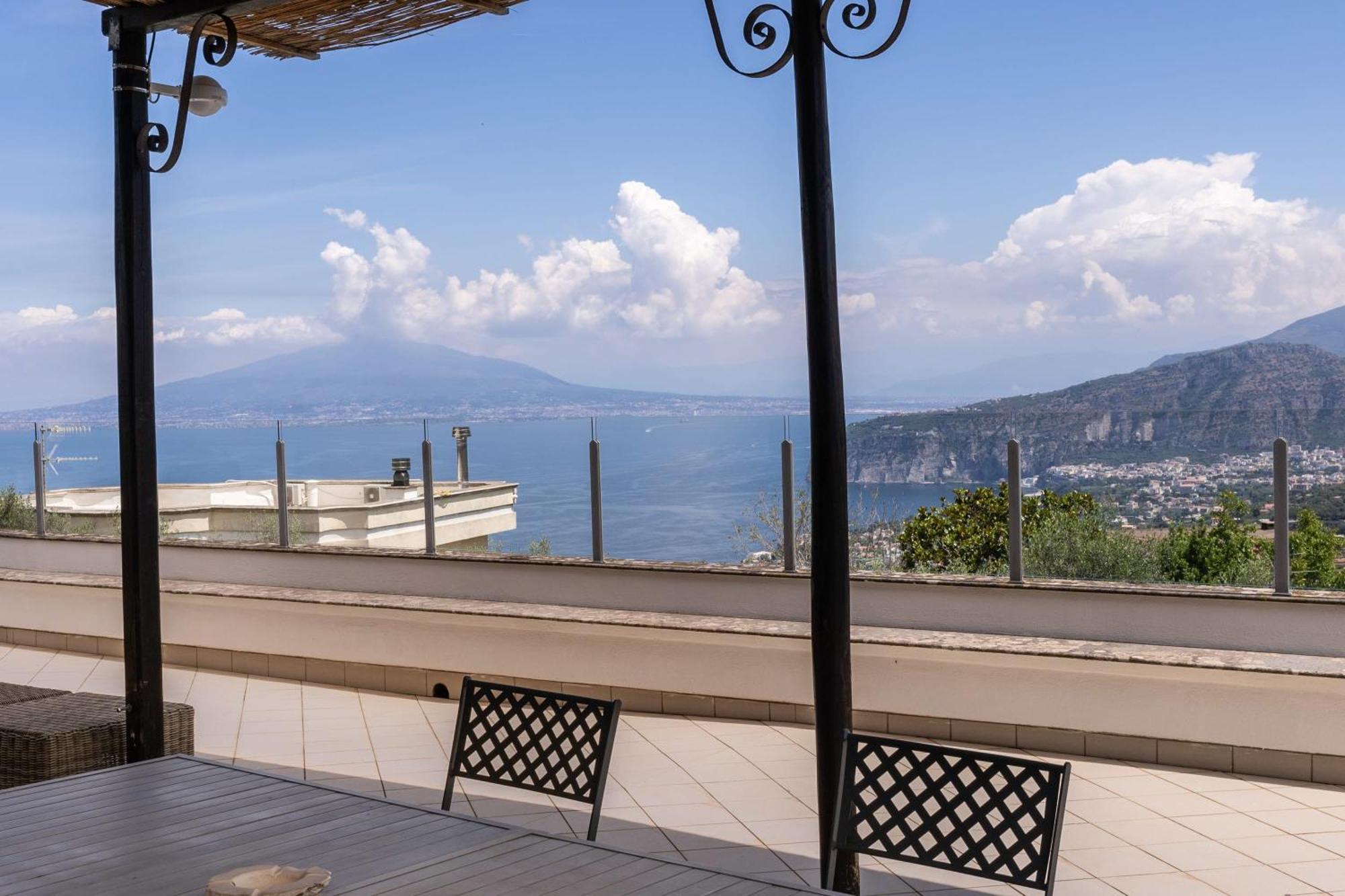 Villa Milena Modern Elegance Views And Guest Services Sorrento Eksteriør bilde